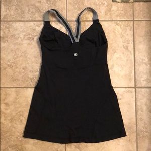 Lululemon top